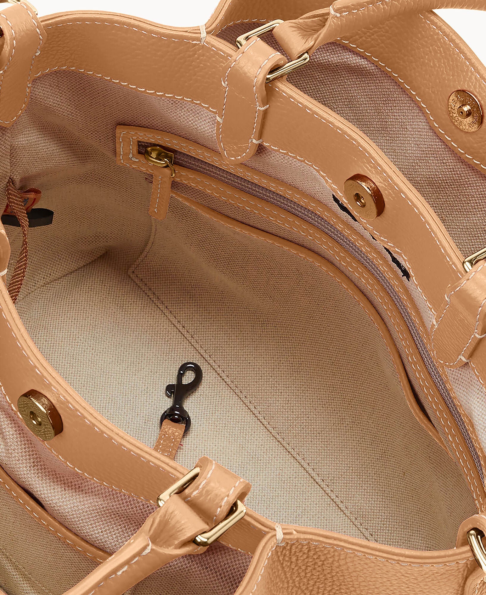 Lucca Leather Barlow