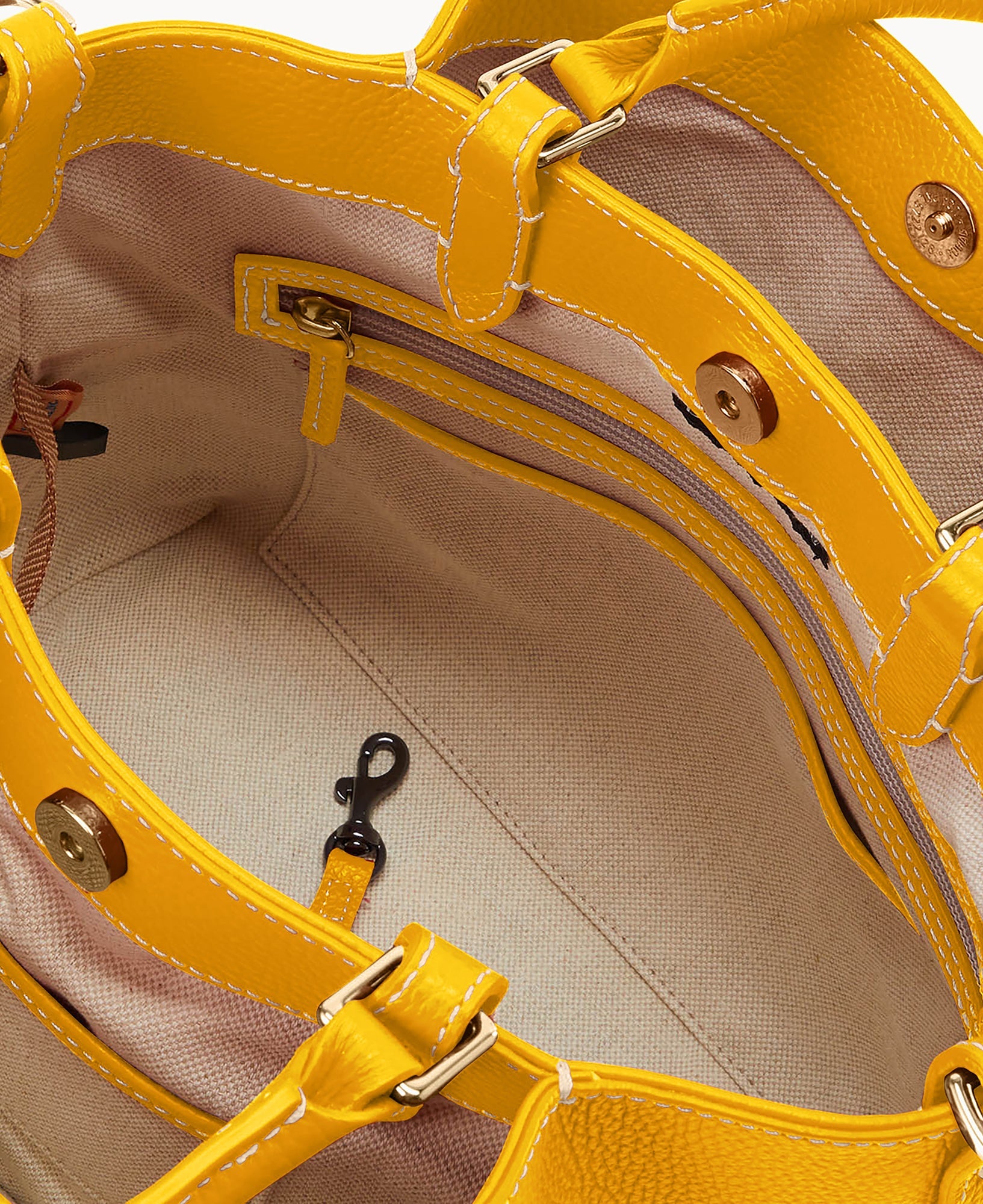 Lucca Leather Barlow