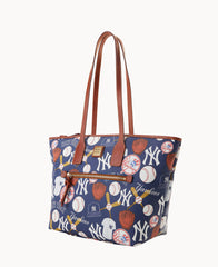 MLB Yankees Zip Tote