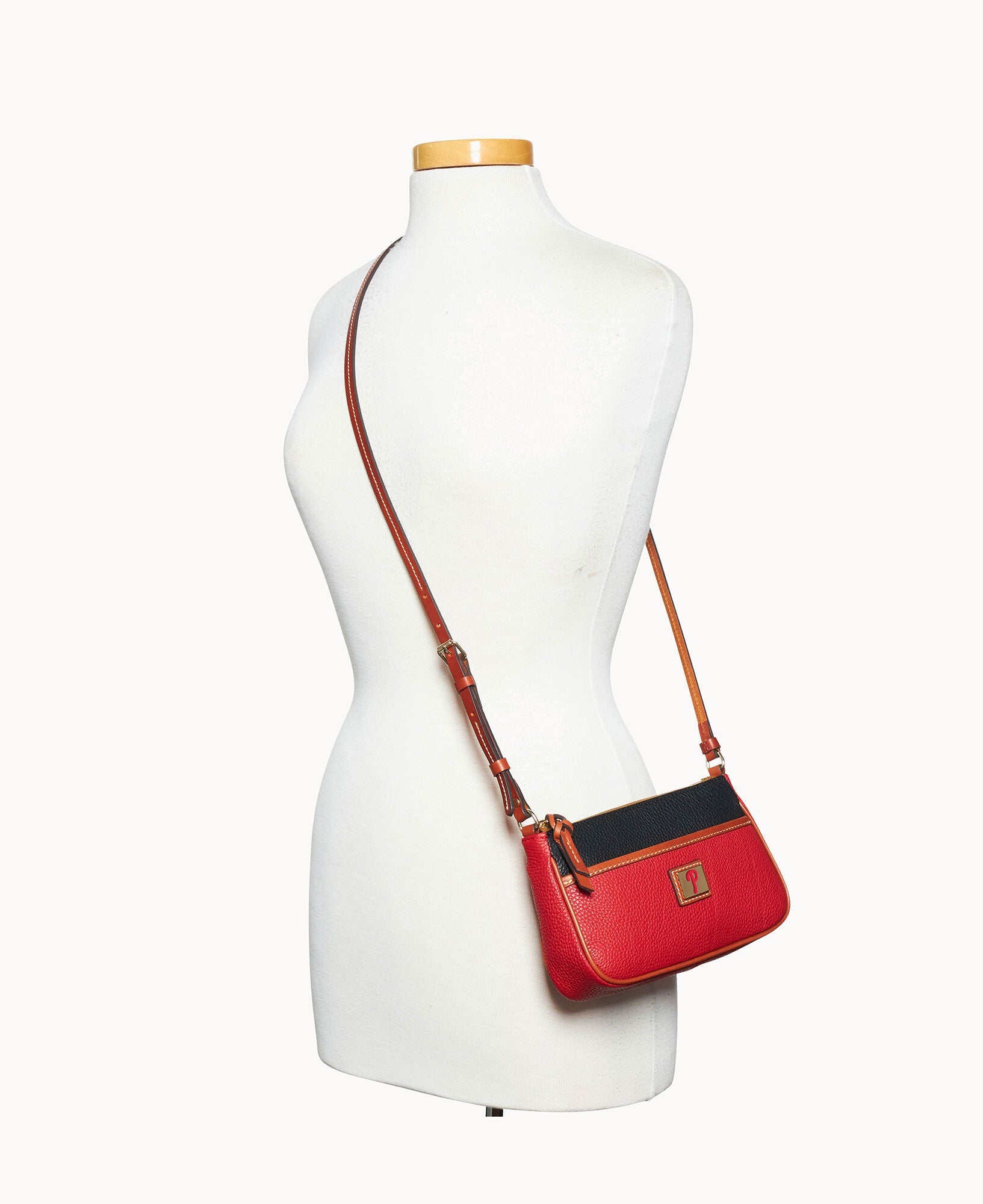 MLB Phillies Lola Pouchette