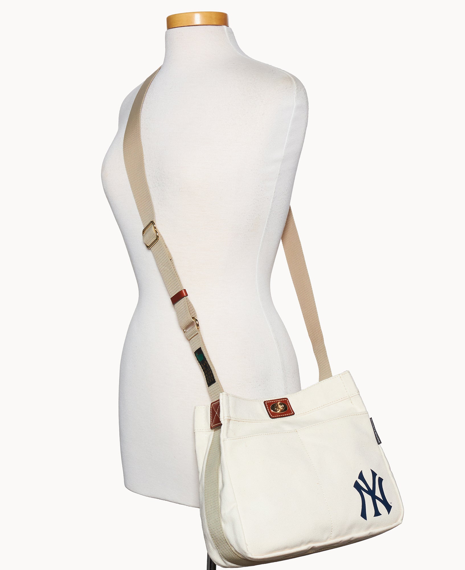 MLB Yankees Crossbody 28