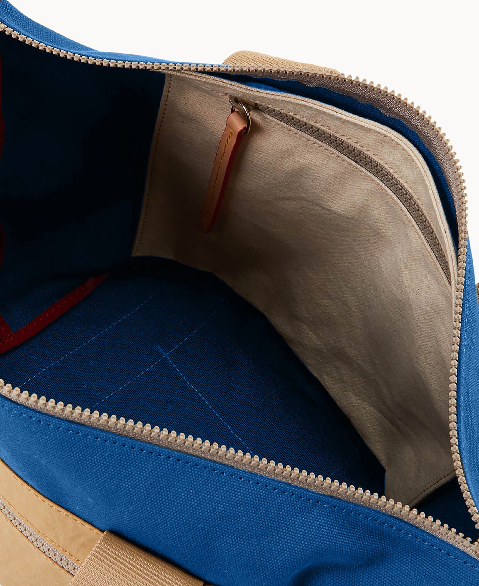 Canvas Carryall 28 with Pocket